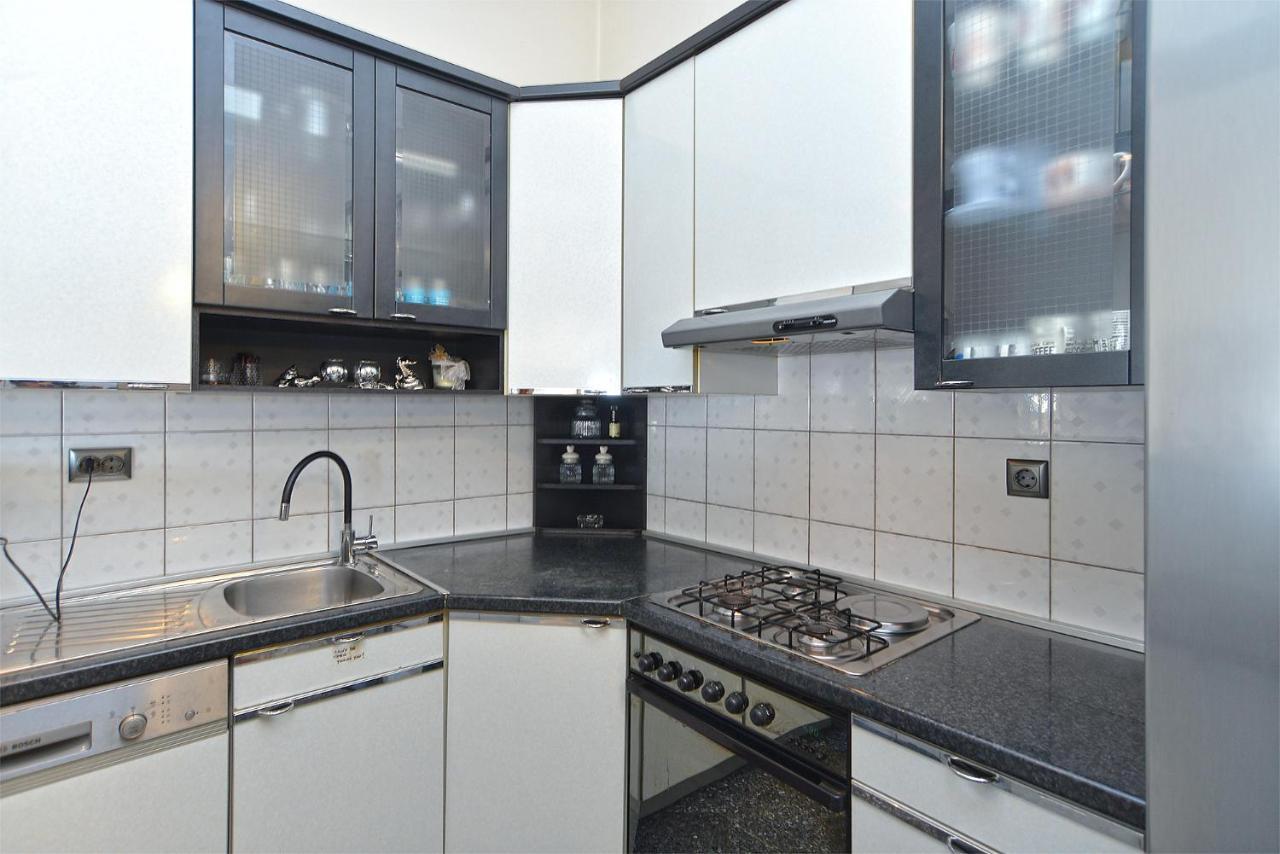 Apartment Mirela 2145 Fazana Exterior photo