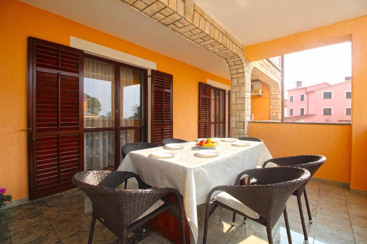 Apartment Mirela 2145 Fazana Exterior photo